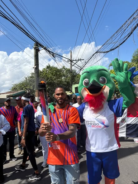 Se Inicia Juegos Centroamericanos con Entrega de Antorcha al Alcalde López